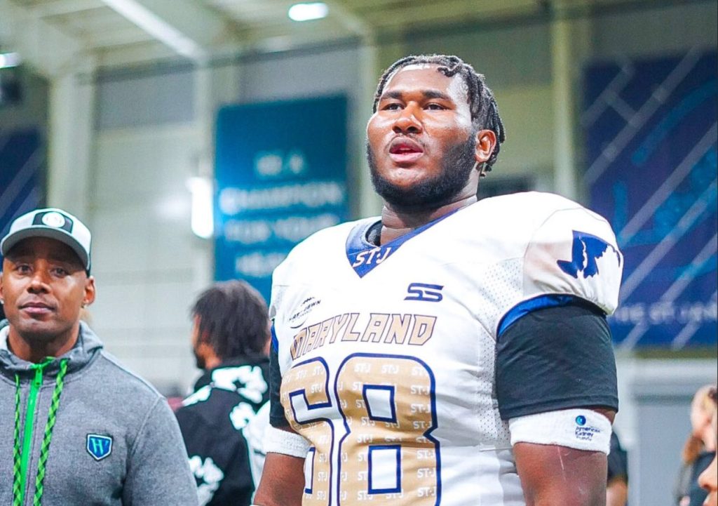 Balancing the Playbook and College Life: Noah Okoye’s Journey through Football and Academics at&nbsp;A&T